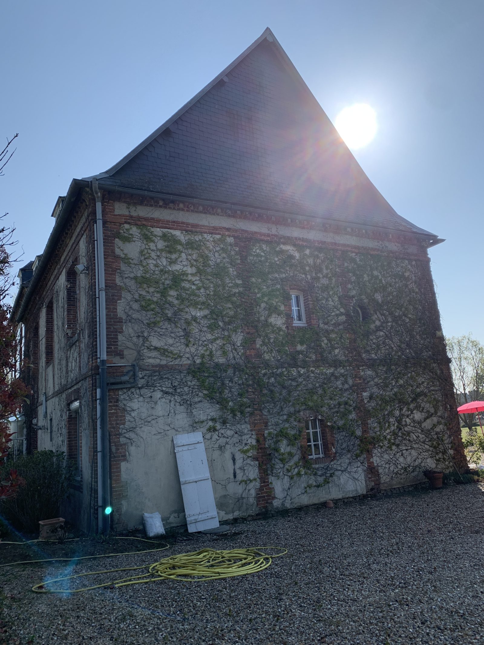 Maison de maître à Moisville avant création de la véranda